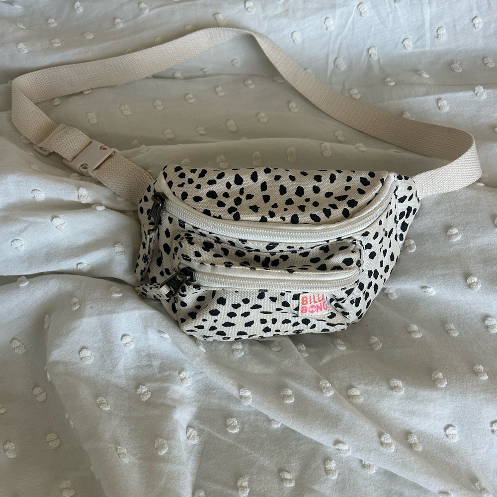 Billabong Spotted Cream and Black Crossbody Bag